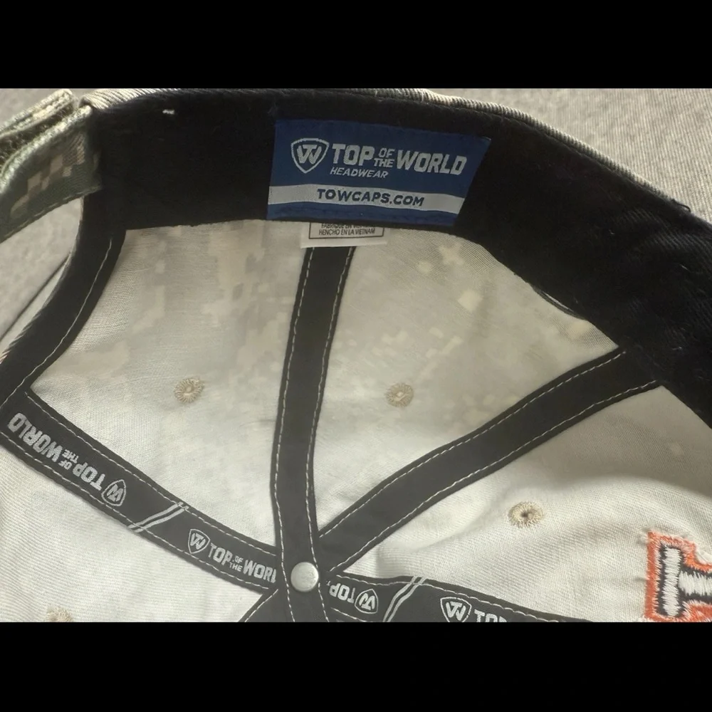 Auburn University Tigers Top of The‎ World Digital Camo Hat Cap War Eagle Hat